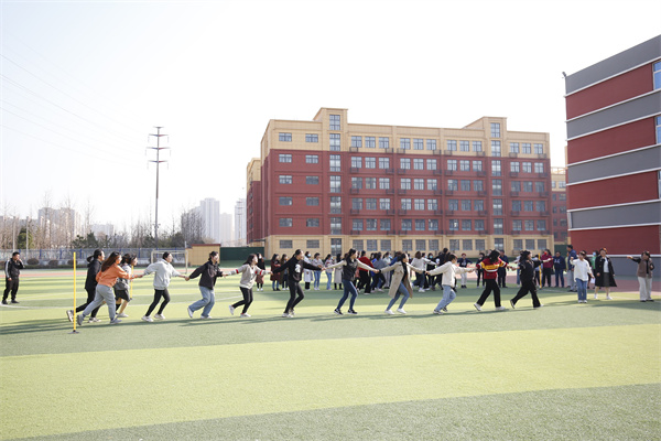 咸阳市高新一中开展庆祝&ldquo;三八&rdquo;妇女节活动