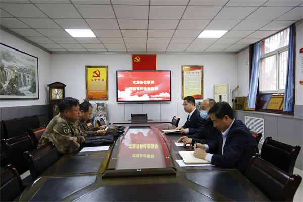 咸阳市高新一中迎接全国国防教育示范校复审初验工作