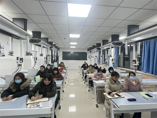 分析明得失 反思促成长&mdash;&mdash;咸阳市高新一中初中部召开九年级第二次作业测试质量分析会