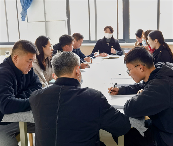 集&ldquo;智&rdquo;共研 笃行致远&mdash;&mdash;咸阳市高新一中初中部综合组开展工作提升教研会