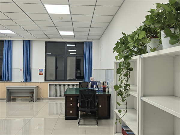 &ldquo;境&rdquo;润师心 &ldquo;美&rdquo;育桃李&mdash;&mdash;咸阳高新一中初中部开展新学期教师办公室6S规范检查评比活动