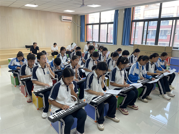 社团华章 璀璨绽放&mdash;&mdash;咸阳市高新一中初中部优秀社团风采展