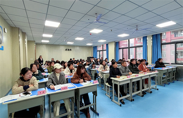 &ldquo;立项啦！开启探索之旅&rdquo;&mdash;&mdash;咸阳高新一中初中部举办第十二届区级微课题立项汇报活动