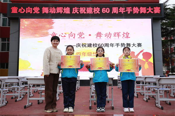 VVVVVV_MG_1553 (3).jpg