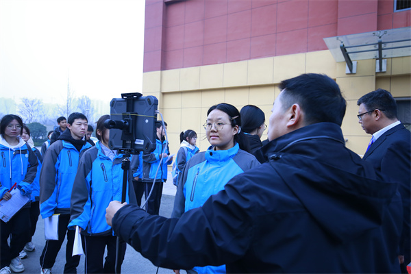 2025年陕西省高考外语口语考试在我校顺利结束