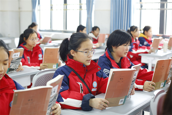 00000_E7A5322 (8).jpg